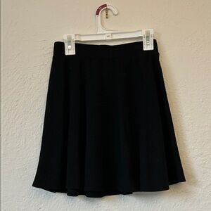Joe Benbasset Black Circle Skirt - Flared Knit Silhouette